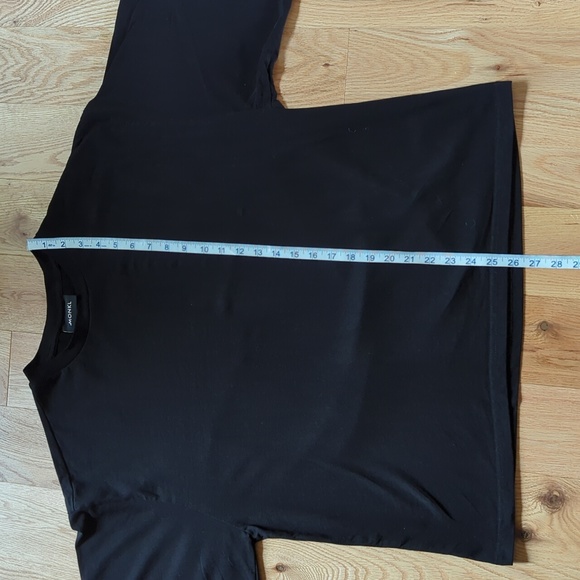 Monkl. OverSized Tee Shirt. Black. Size XS. - Picture 7 of 8